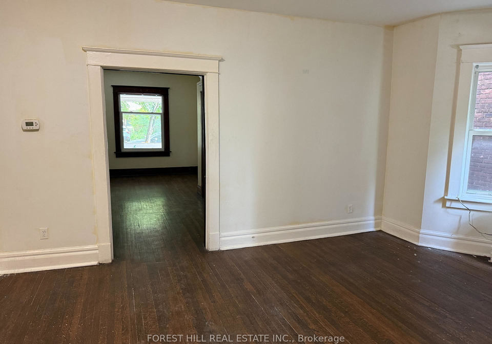 27-dixon-avenue-toronto-toronto-ontario-e13752602