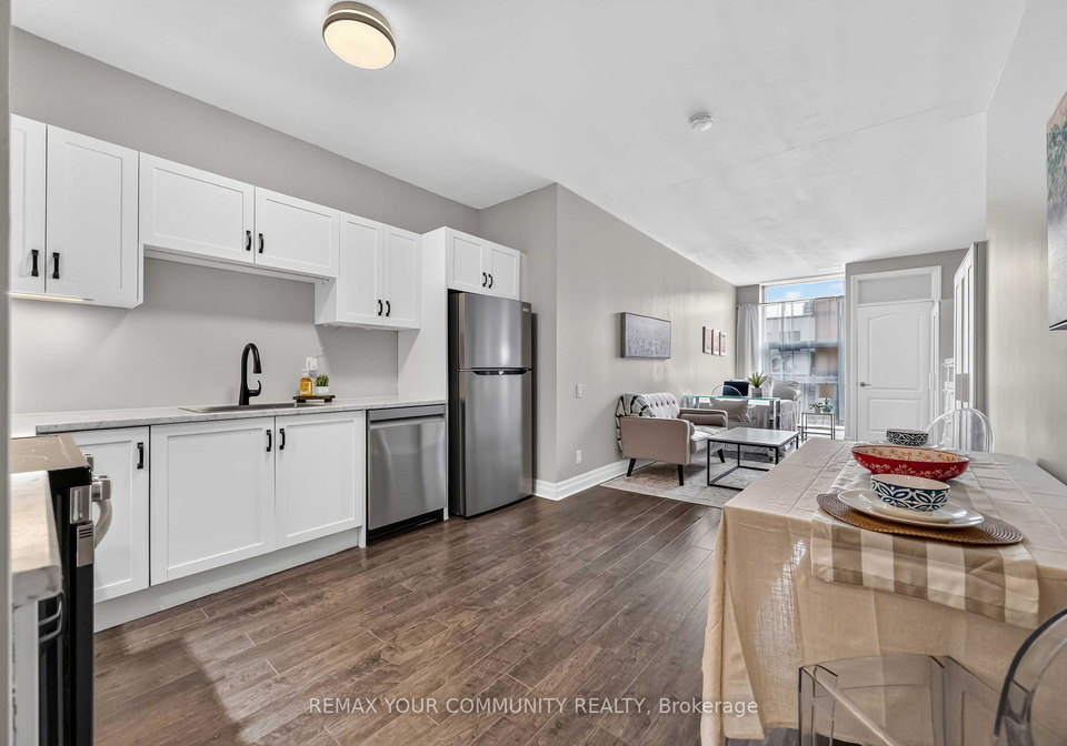 44-bond-street-w-oshawa-ontario-e13752618
