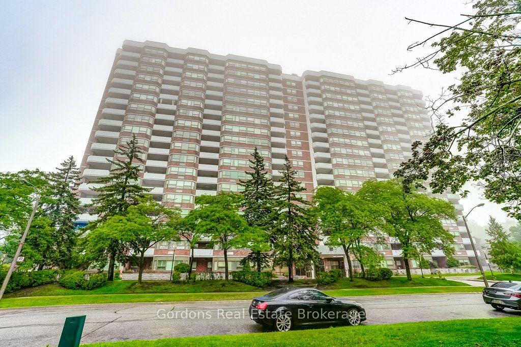 121-ling-road-toronto-scarborough-ontario-e13752952