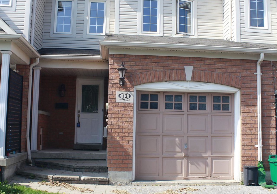 12-bonello-crescent-whitby-ontario-e13753080