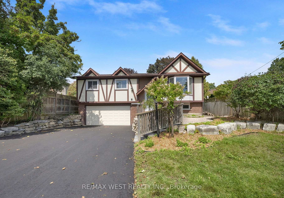 4-flemington-court-whitby-ontario-e13753332