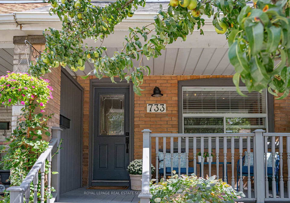 733-woodbine-avenue-toronto-toronto-ontario-e13753428