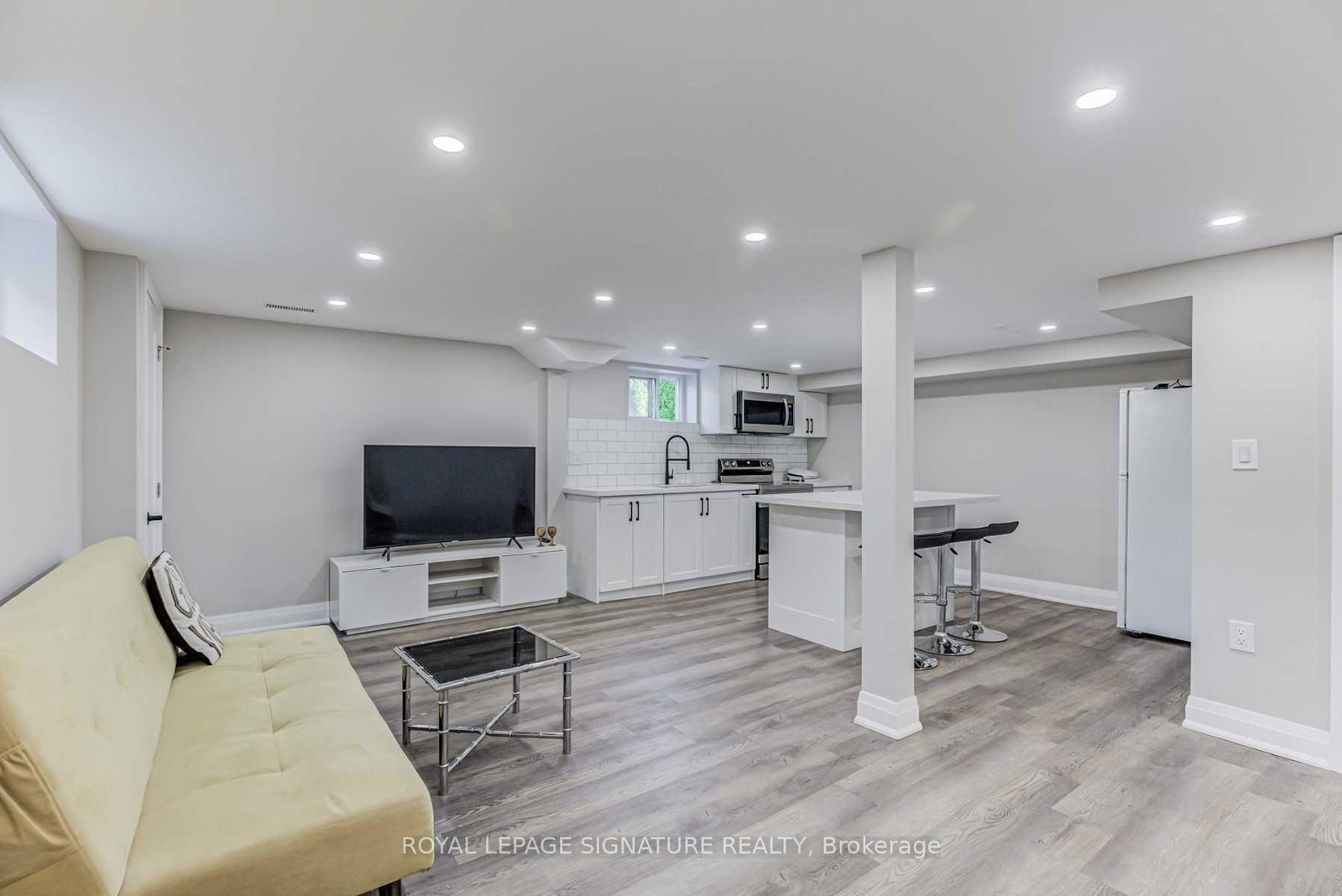 54-inniswood-drive-toronto-scarborough-ontario-e13754738