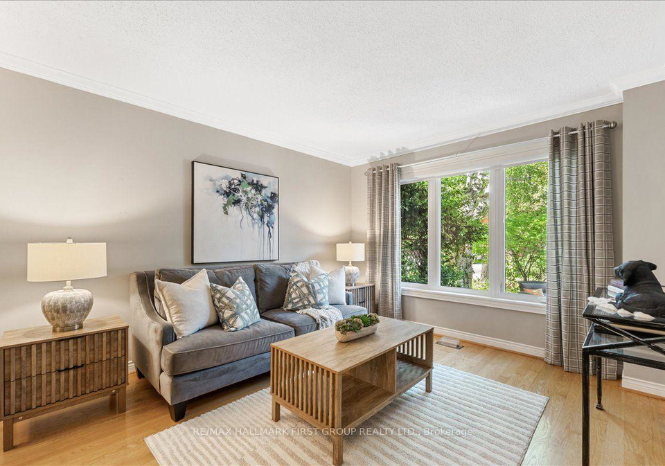 1159-pebblestone-crescent-pickering-ontario-e13755022