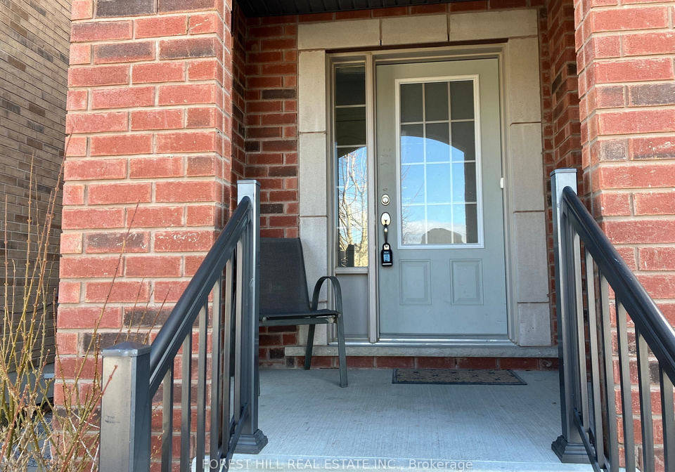 2448-equestrian-crescent-oshawa-ontario-e13755464