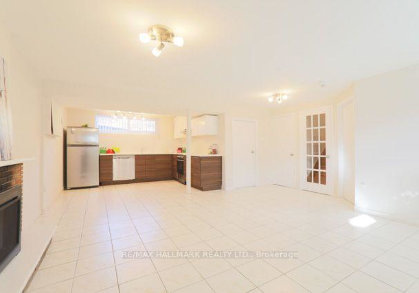 45-landfair-crescent-toronto-scarborough-ontario-e13756832