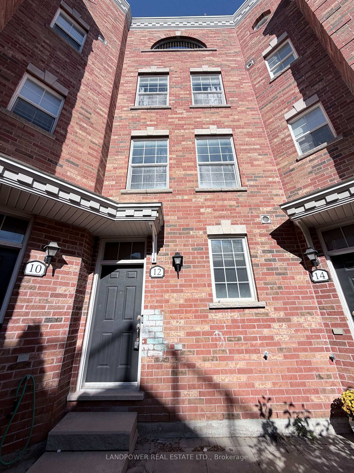 12-fairhead-mews-toronto-toronto-ontario-e13757074