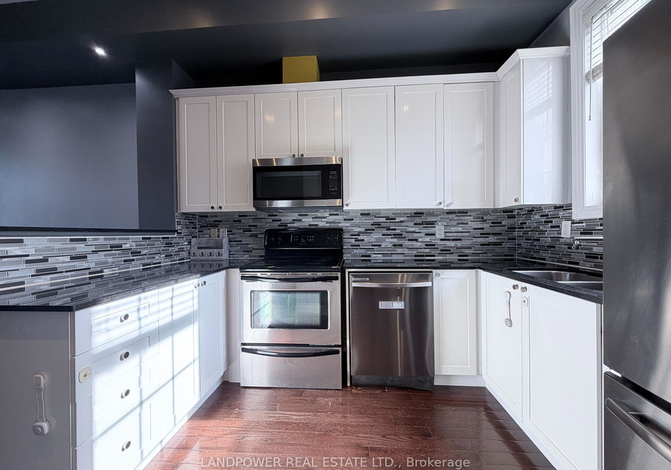 12-fairhead-mews-toronto-toronto-ontario-e13757074