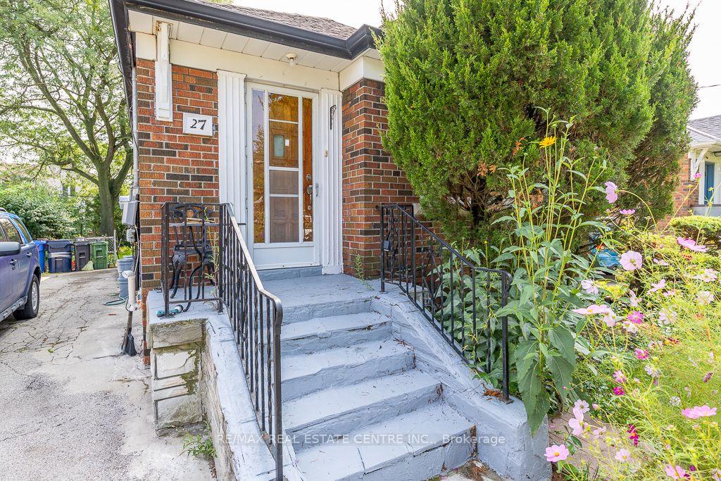 27-innismore-crescent-toronto-scarborough-ontario-e13757668
