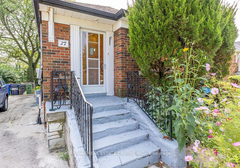 27-innismore-crescent-toronto-scarborough-ontario-e13757668