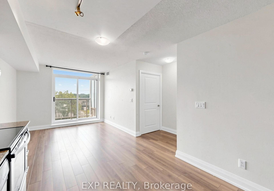 3520-danforth-avenue-toronto-scarborough-ontario-e13757776