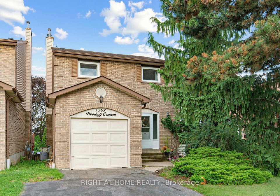 1507-woodruff-crescent-pickering-ontario-e13758004
