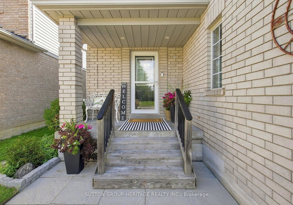 1517-fieldgate-drive-oshawa-ontario-e13758064