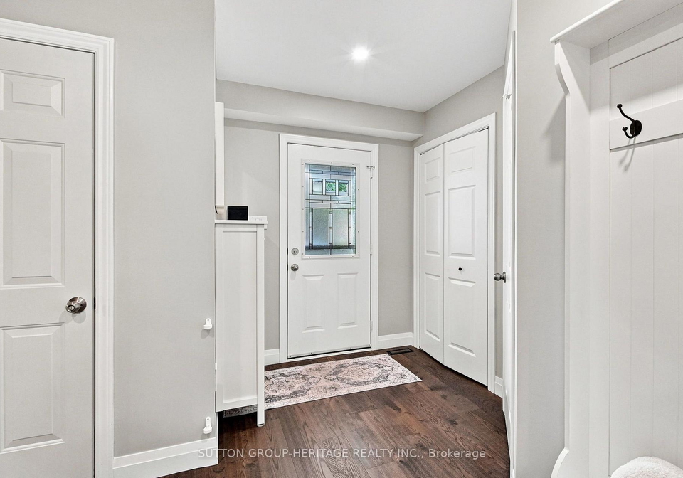 1517-fieldgate-drive-oshawa-ontario-e13758064