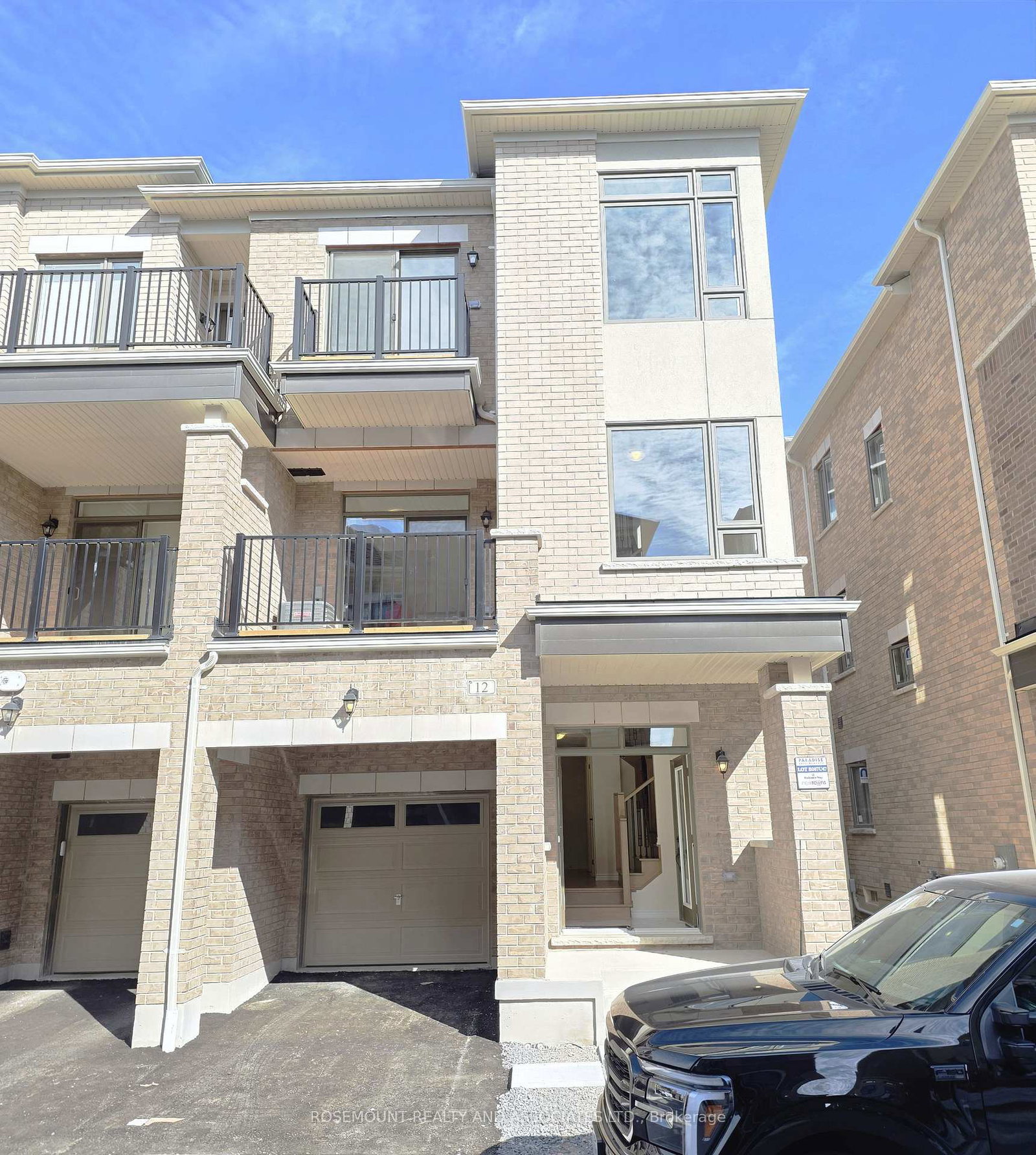 12-radiance-way-n-whitby-ontario-e13758330