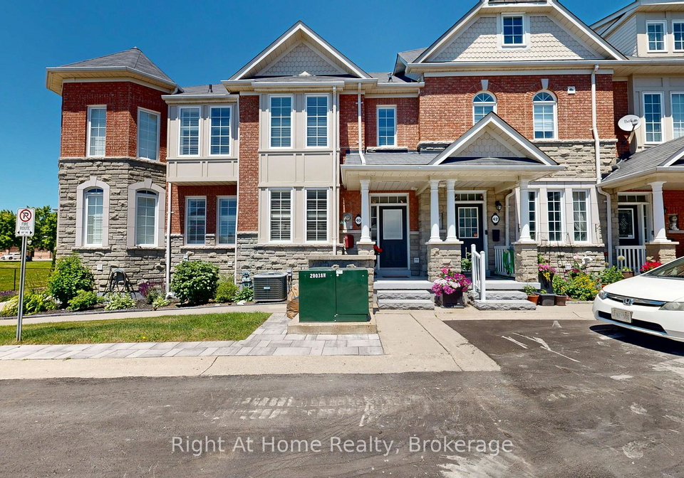 40-torr-lane-ajax-ontario-e13758414