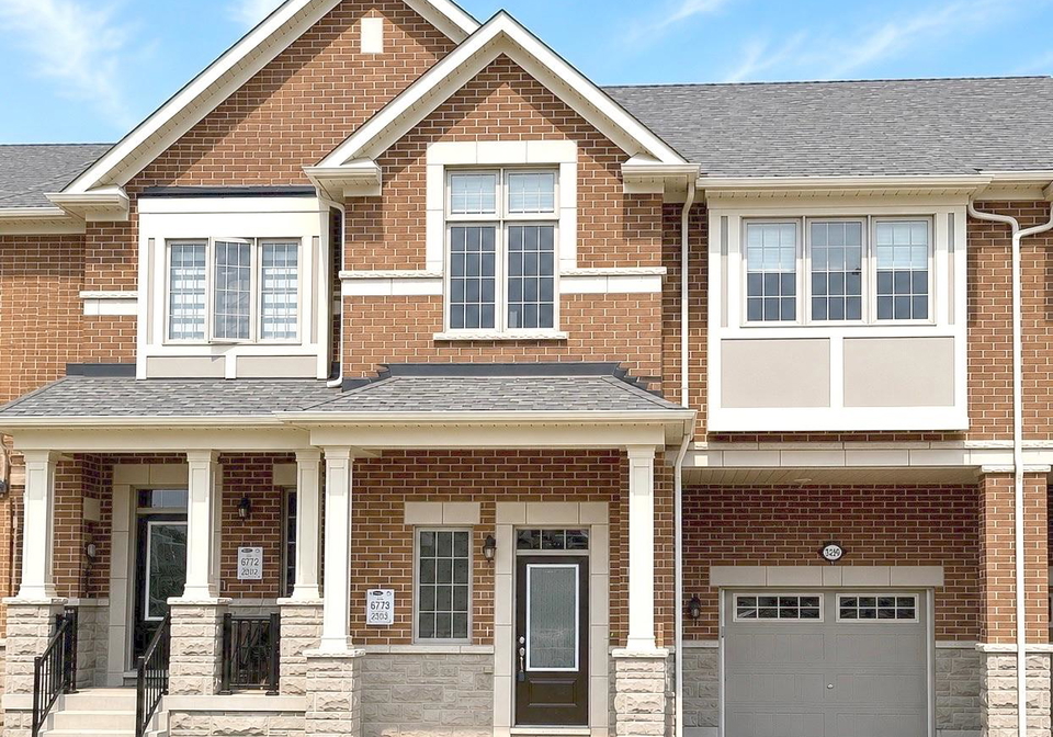 3229-chimney-swift-crescent-pickering-ontario-e13758864