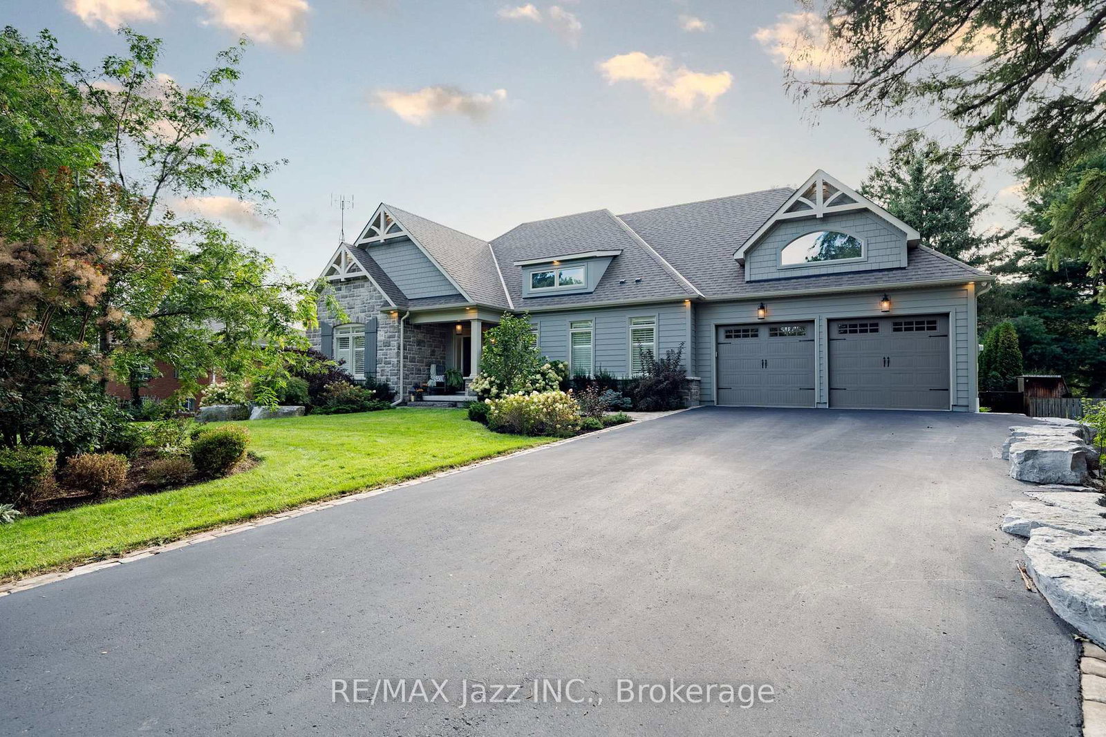 54-ward-street-whitby-ontario-e13759052