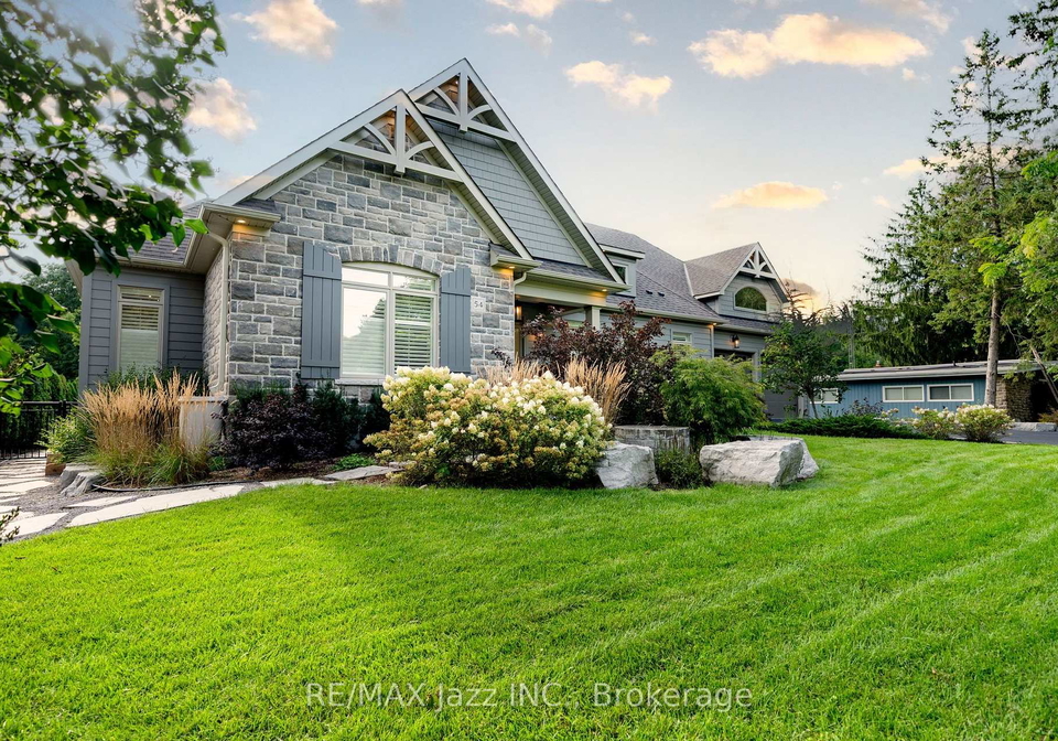 54-ward-street-whitby-ontario-e13759052