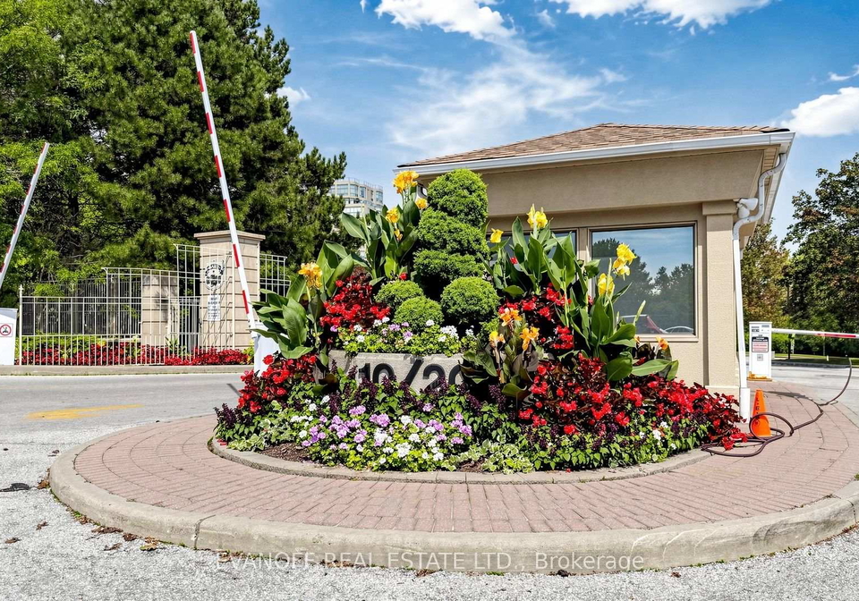 10-guildwood-parkway-toronto-scarborough-ontario-e13759736