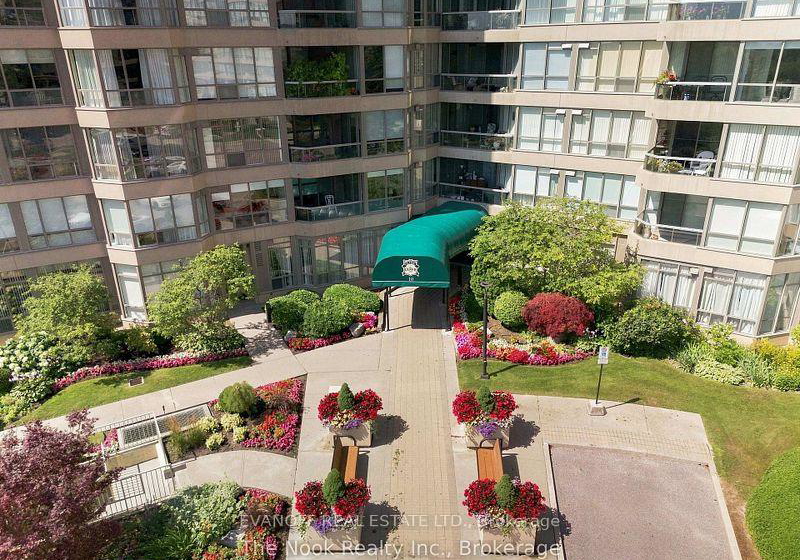 10-guildwood-parkway-toronto-scarborough-ontario-e13759736