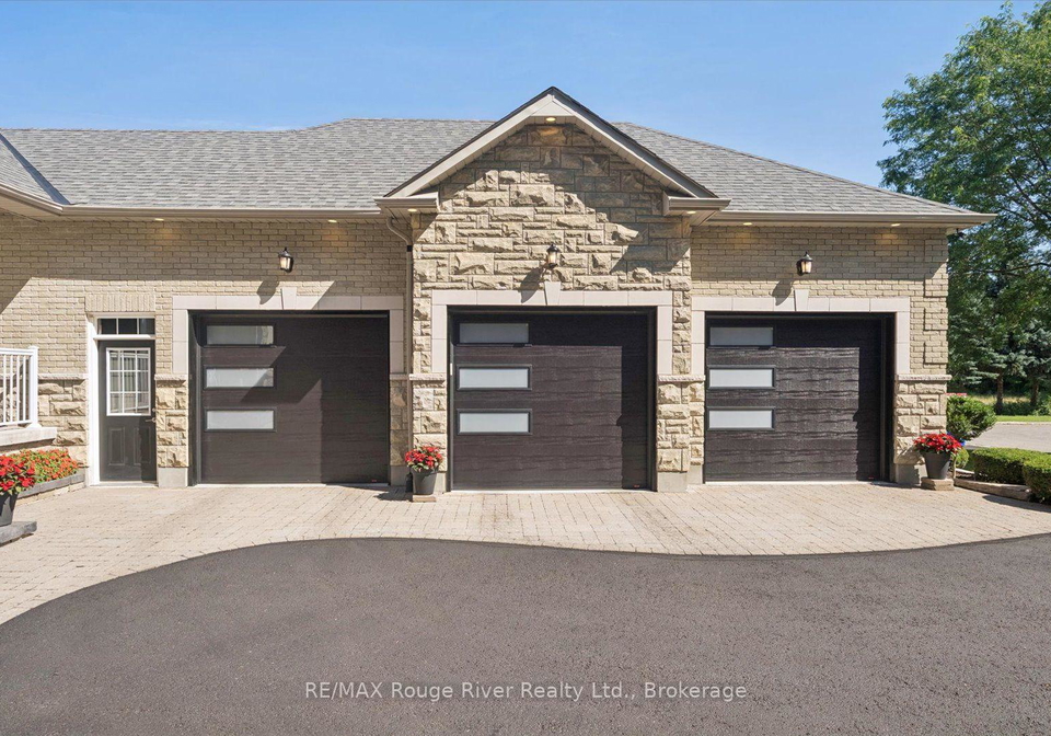 26-hanover-court-whitby-ontario-e13759738
