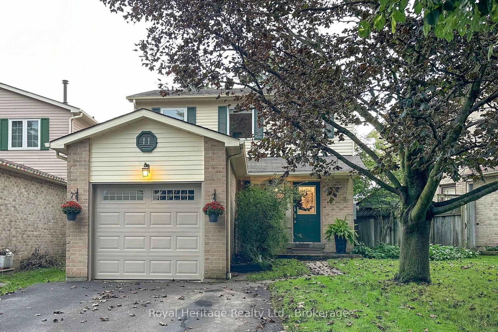 11-harman-drive-ajax-ontario-e13759954