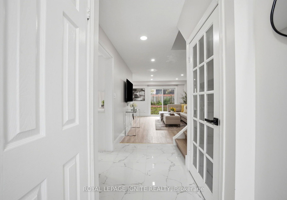 26-winston-crescent-whitby-ontario-e13760898