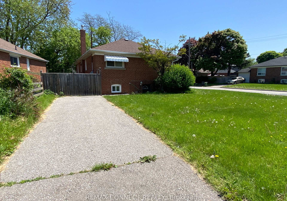 2-kellyvale-road-toronto-scarborough-ontario-e13761126