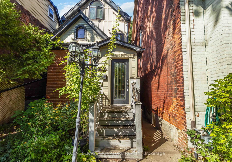 22-curzon-street-e-toronto-toronto-ontario-e13761428