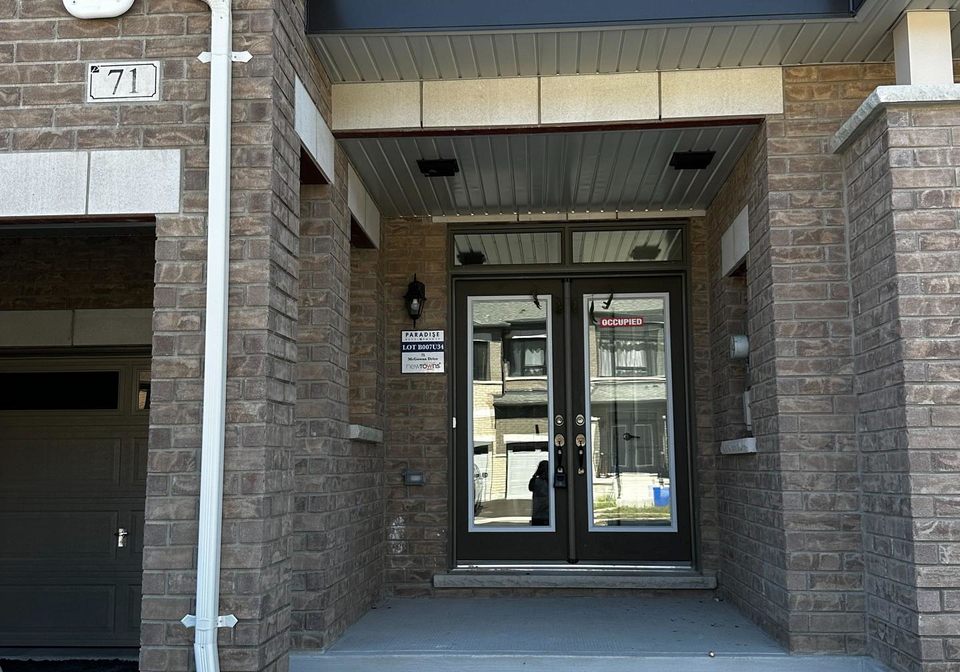 71-mcgowan-drive-whitby-ontario-e13761944