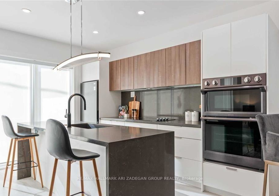 16-minto-street-toronto-toronto-ontario-e13761990