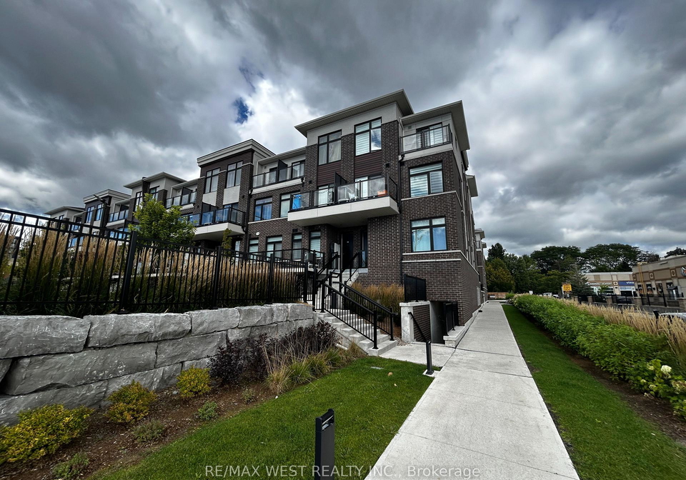 755-omega-drive-pickering-ontario-e13762190