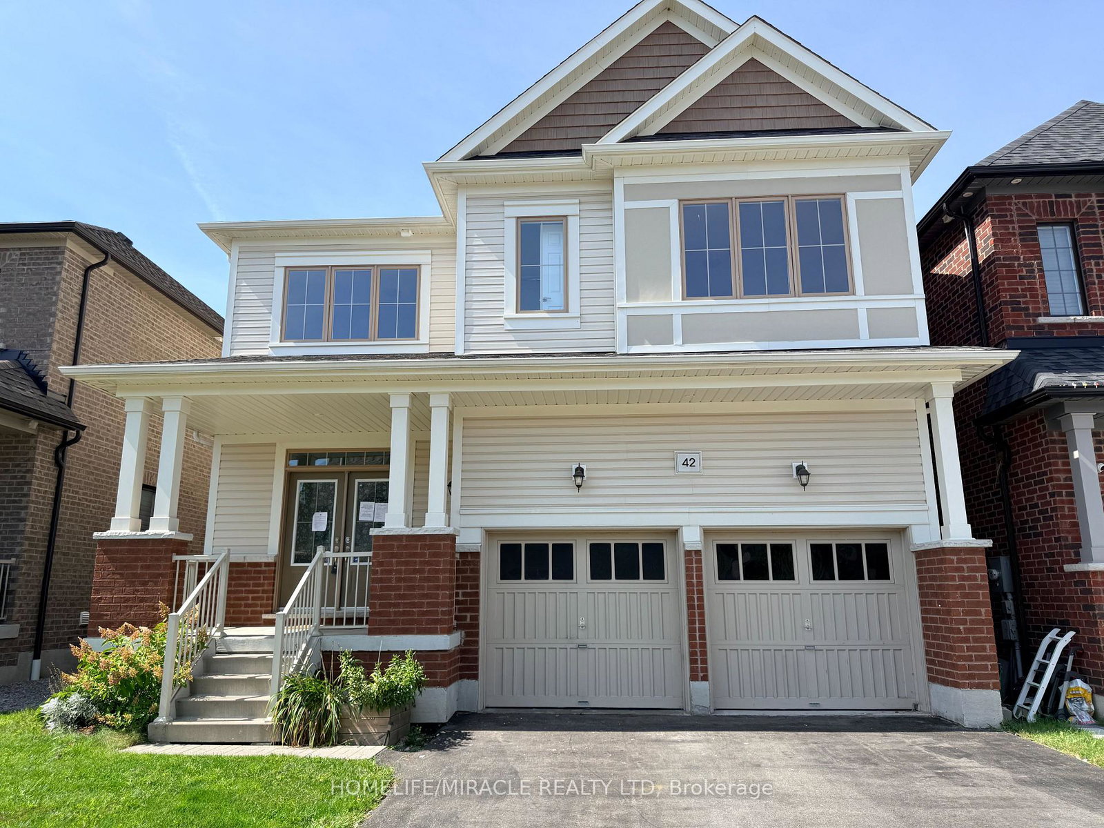 42-arthur-mclaughlin-street-clarington-ontario-e13762342