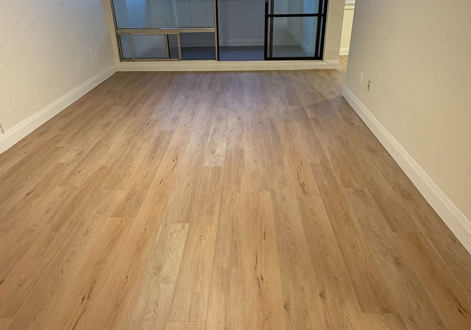 3-massey-square-toronto-east-york-ontario-e13762848