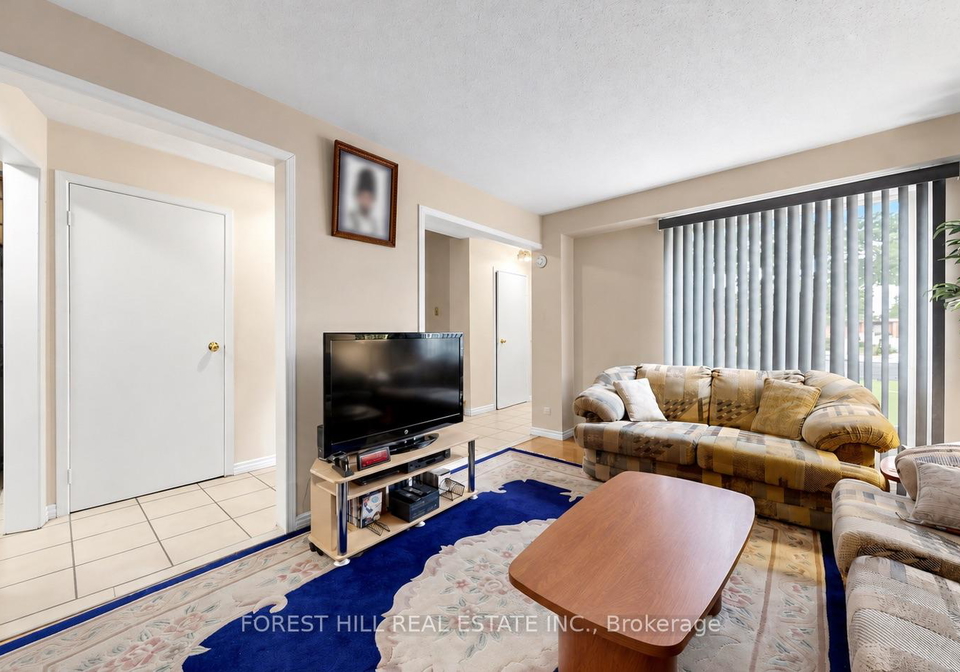 35-treetops-court-toronto-scarborough-ontario-e13763040