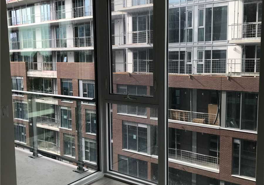 15-baseball-place-toronto-toronto-ontario-e13763298