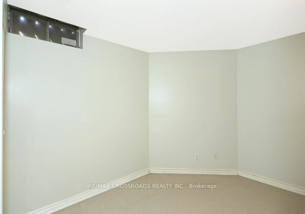 1-muirbank-boulevard-toronto-scarborough-ontario-e13763500