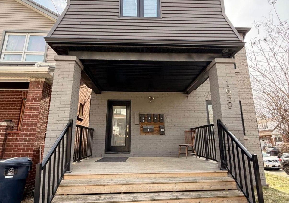1659-gerrard-street-e-toronto-toronto-ontario-e13763768