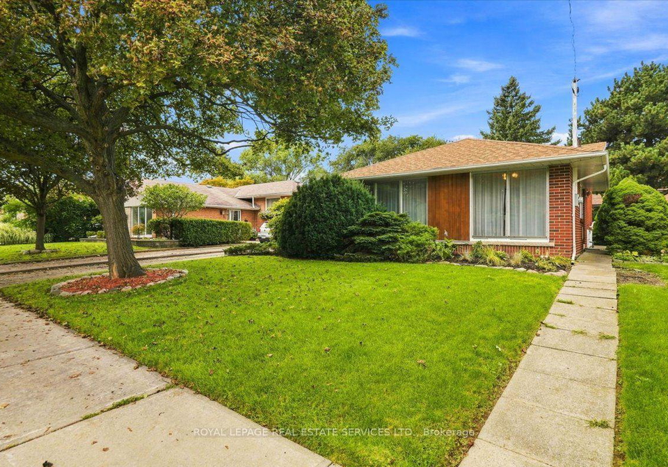 142-cass-avenue-toronto-scarborough-ontario-e13764858