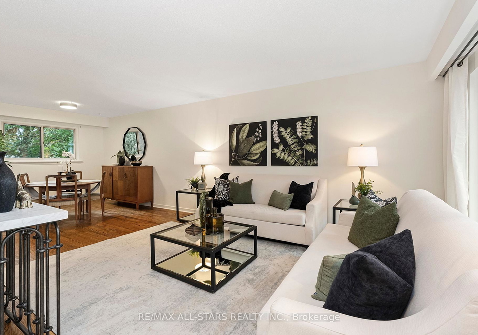 11-gillbank-crescent-toronto-scarborough-ontario-e13765176
