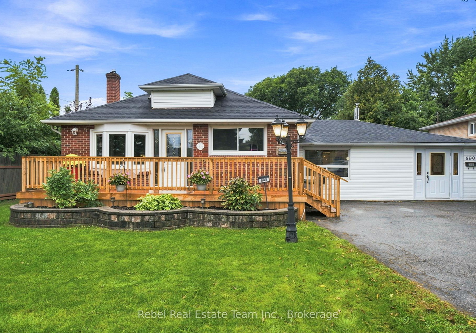 888-890-liverpool-road-pickering-ontario-e13765916