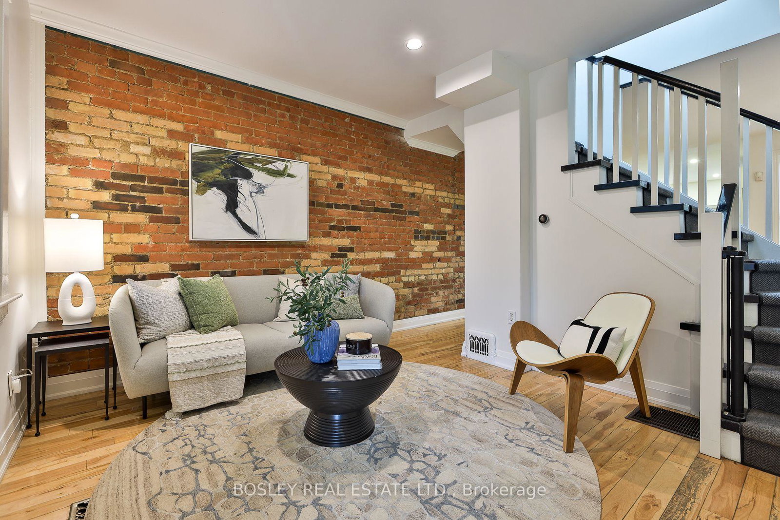 32-mountalan-avenue-toronto-toronto-ontario-e13766078