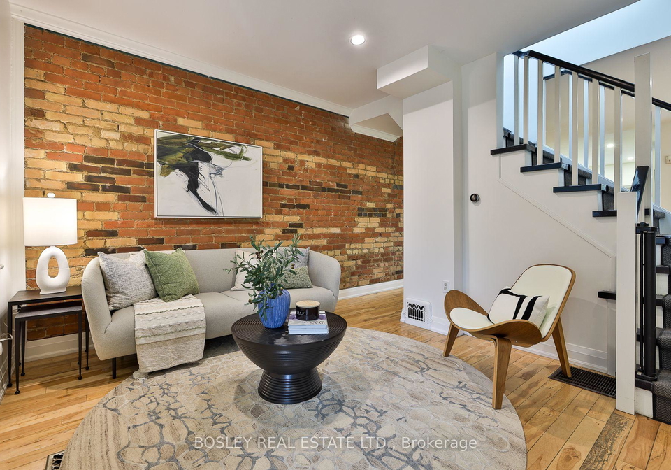 32-mountalan-avenue-toronto-toronto-ontario-e13766078