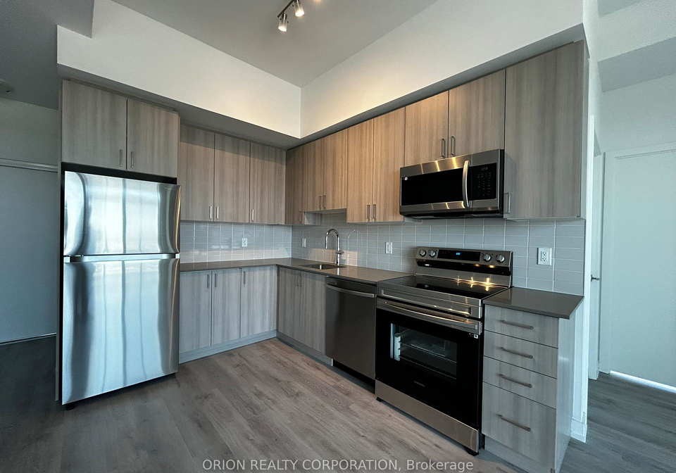 1455-celebration-drive-pickering-ontario-e13766888