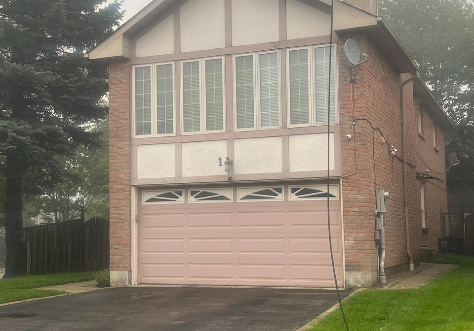 1-greybeaver-trail-toronto-scarborough-ontario-e13767204