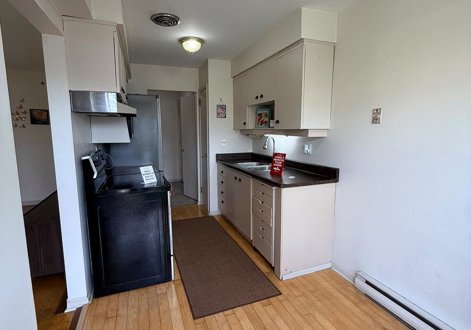 33-taunton-road-oshawa-ontario-e13767808