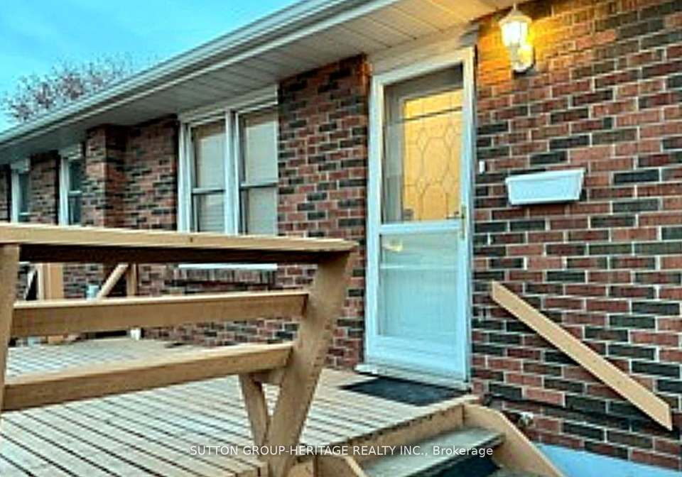 49-grassmere-court-oshawa-ontario-e13768246