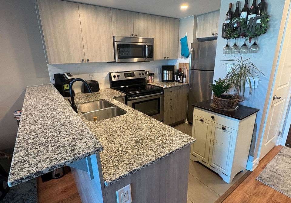 1235-bayly-street-pickering-ontario-e13768646
