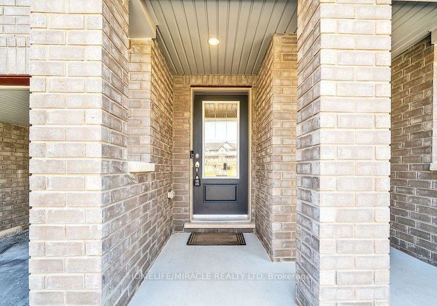 137-danzatore-path-oshawa-ontario-e13769650